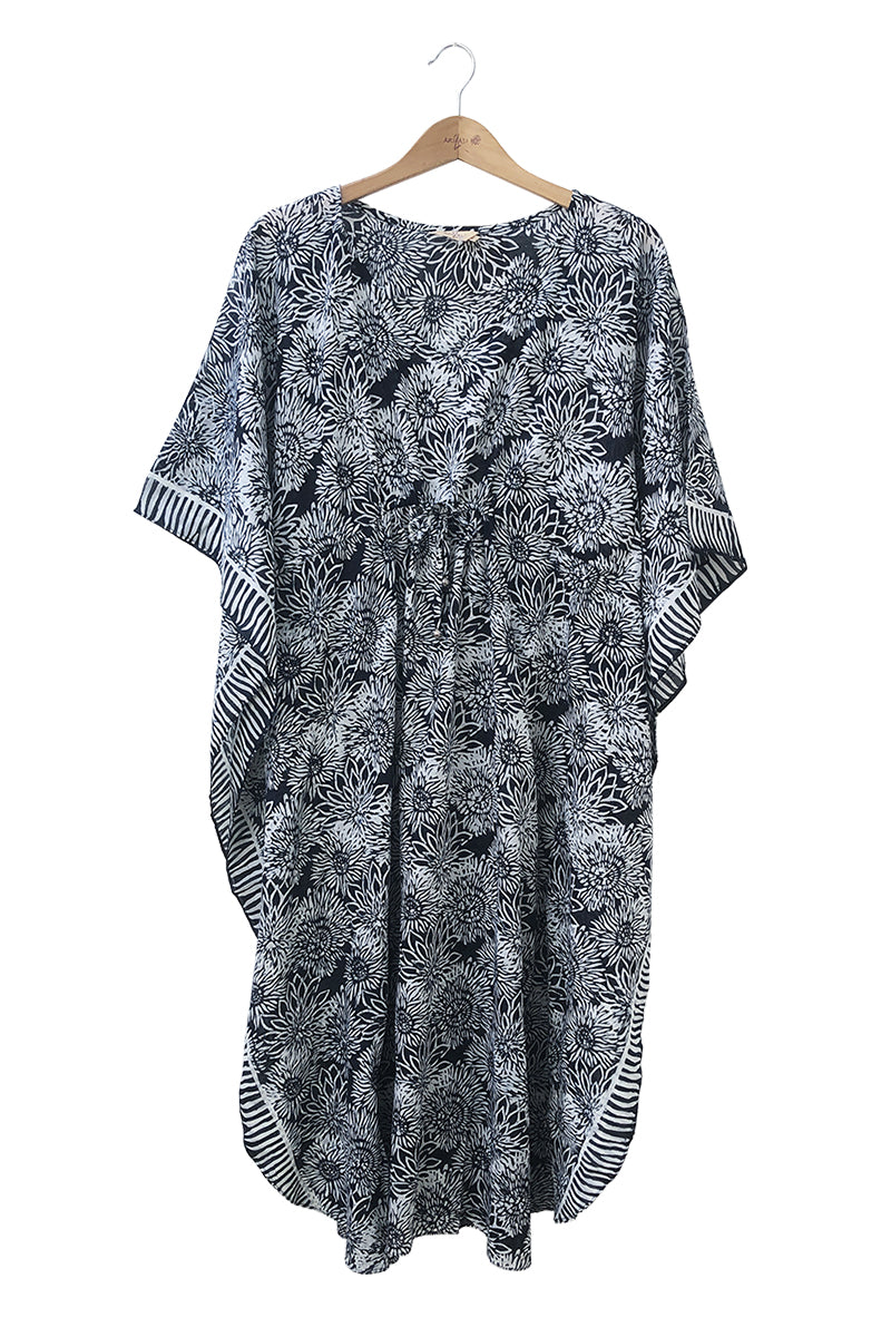 Kaftan Black & White Flowers